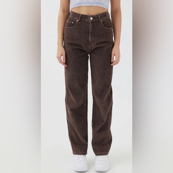 BDG Bubble Corduroy High-waisted Baggy Pant in Brown Size 27 - Picture 3 of 9